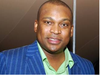 What’s Hot: No beef between Robert Marawa and Walter Mokoena